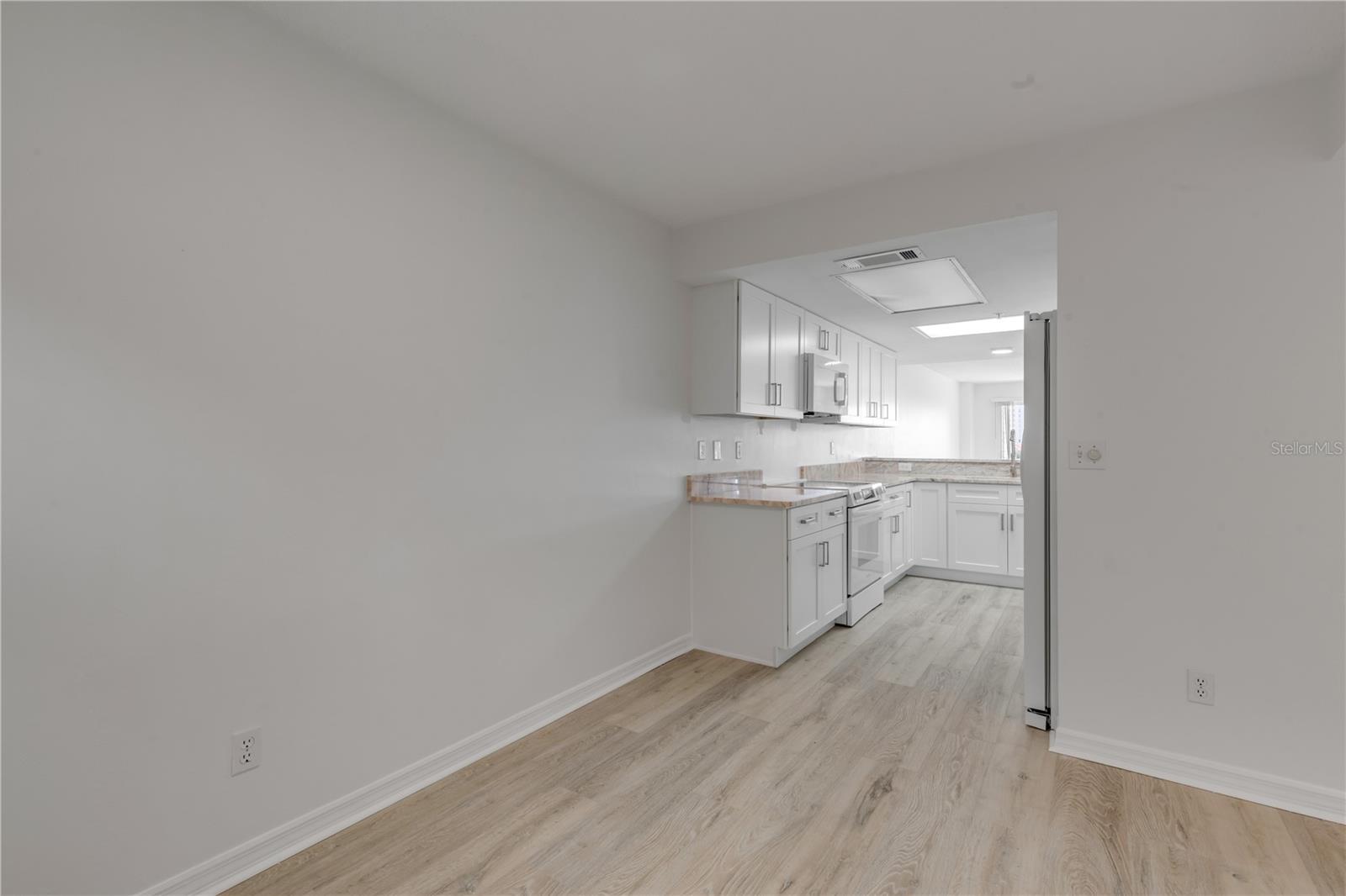 OCEANS CLOVERLEAF NORTH - Residential