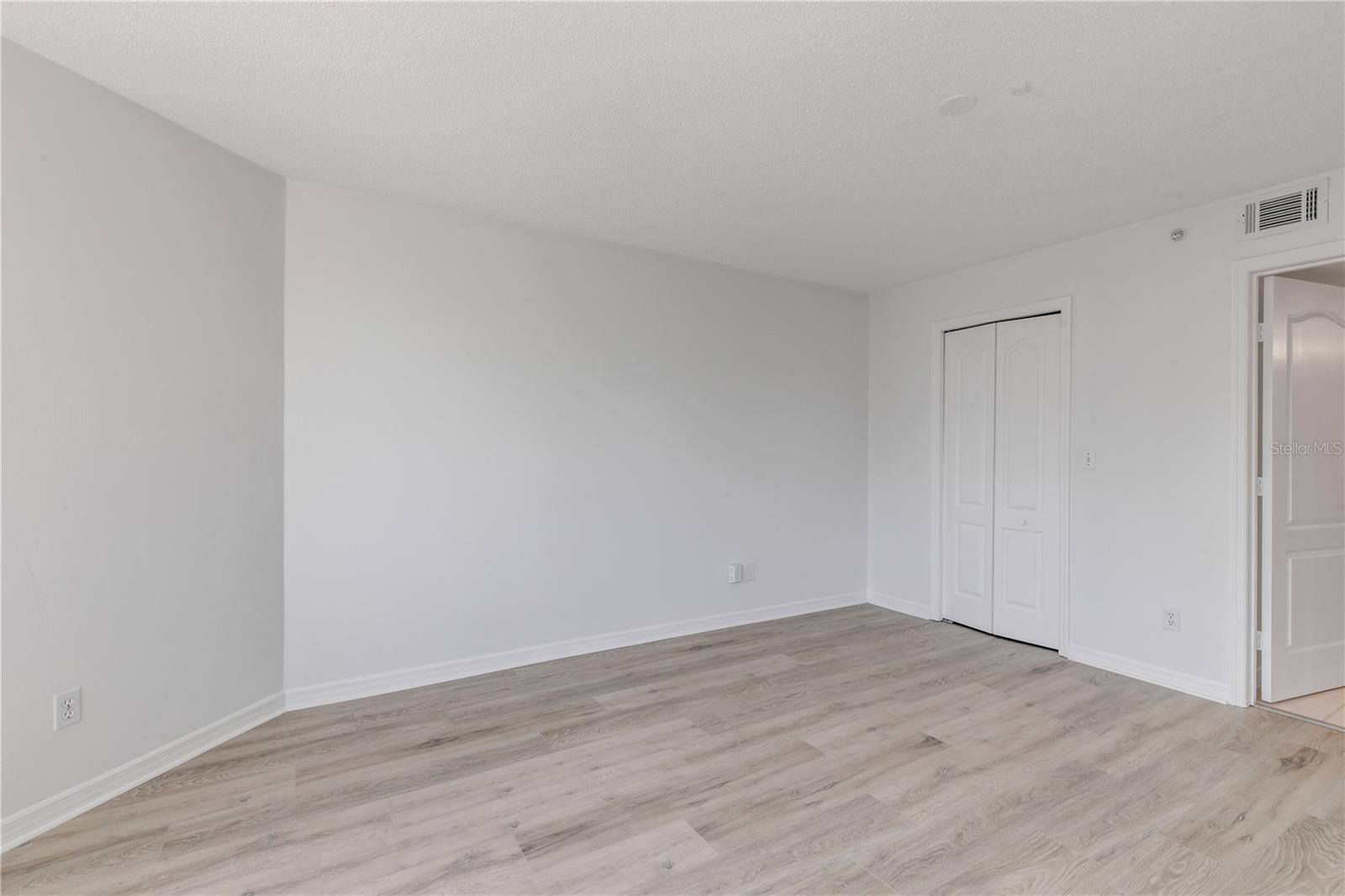 OCEANS CLOVERLEAF NORTH - Residential