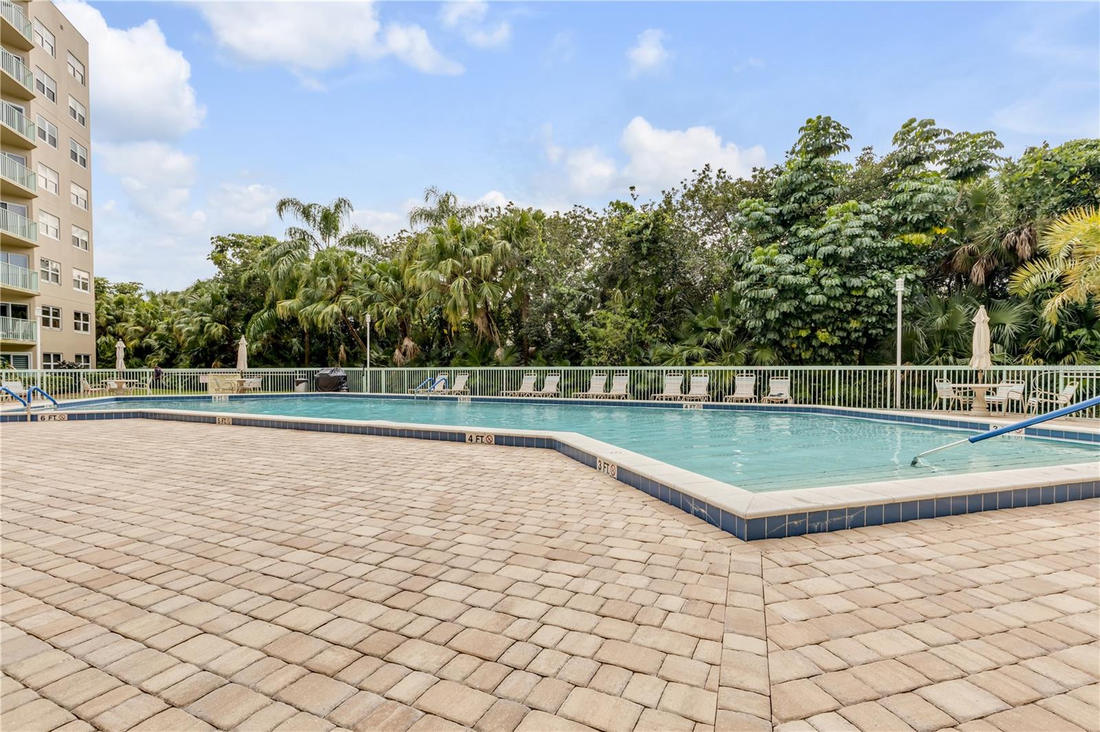 OCEANS CLOVERLEAF NORTH - Residential