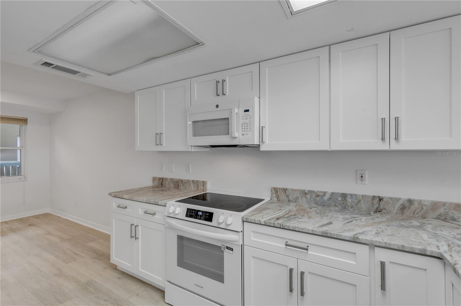 OCEANS CLOVERLEAF NORTH - Residential