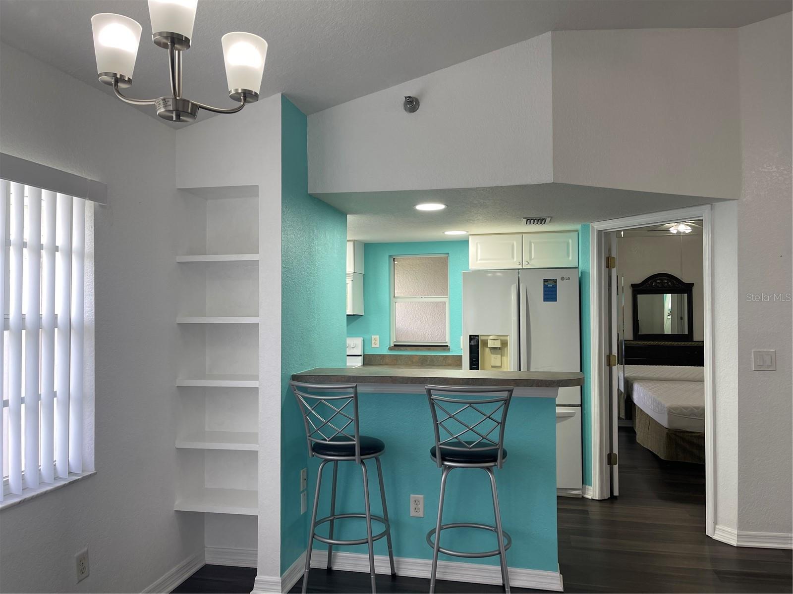 PARADISE LAKES - Residential