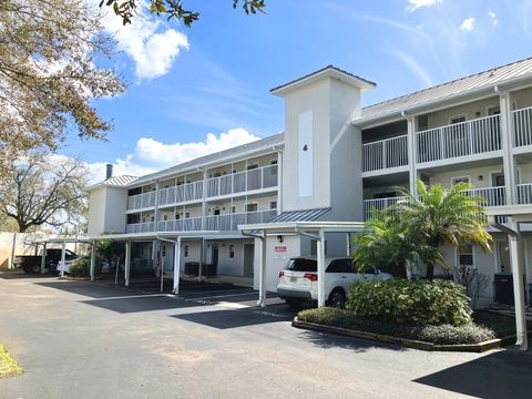 21146 FOUNTAIN VIEW LANE 4303 LUTZ FL 33558