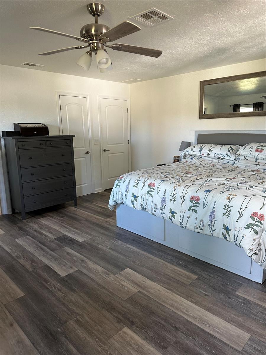 ENGLEWOOD GARDENS - Residential