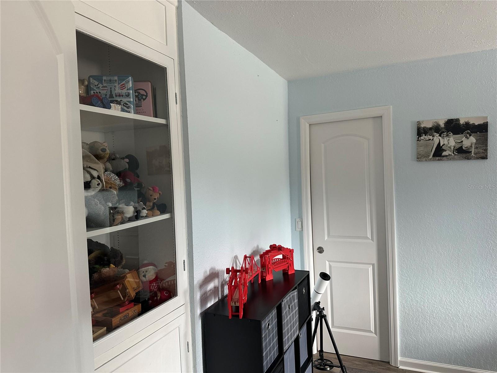 ENGLEWOOD GARDENS - Residential