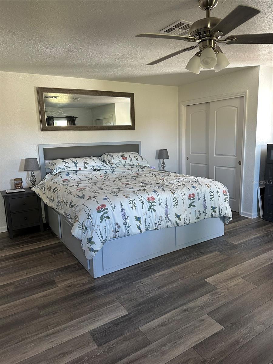 ENGLEWOOD GARDENS - Residential