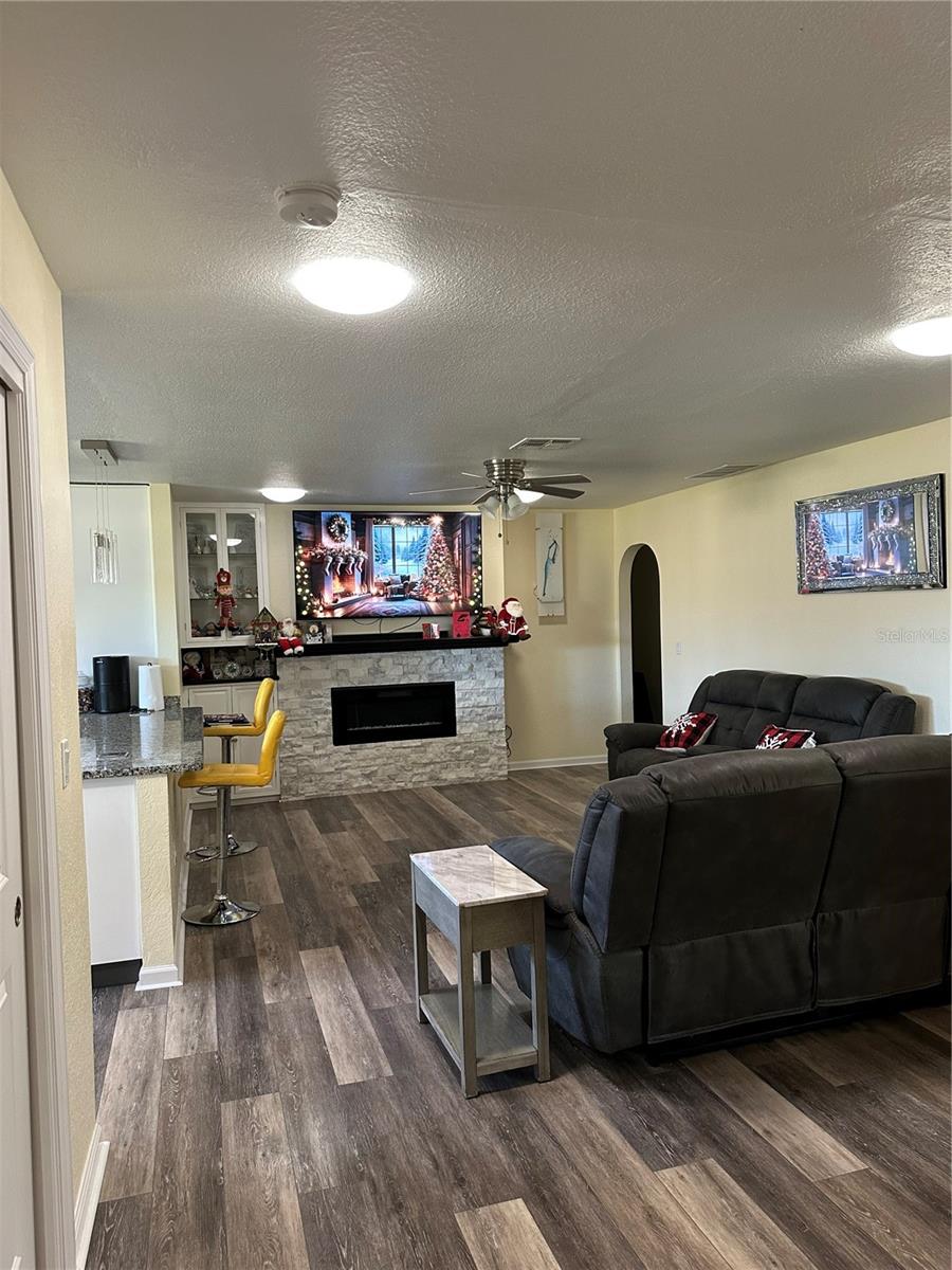 ENGLEWOOD GARDENS - Residential