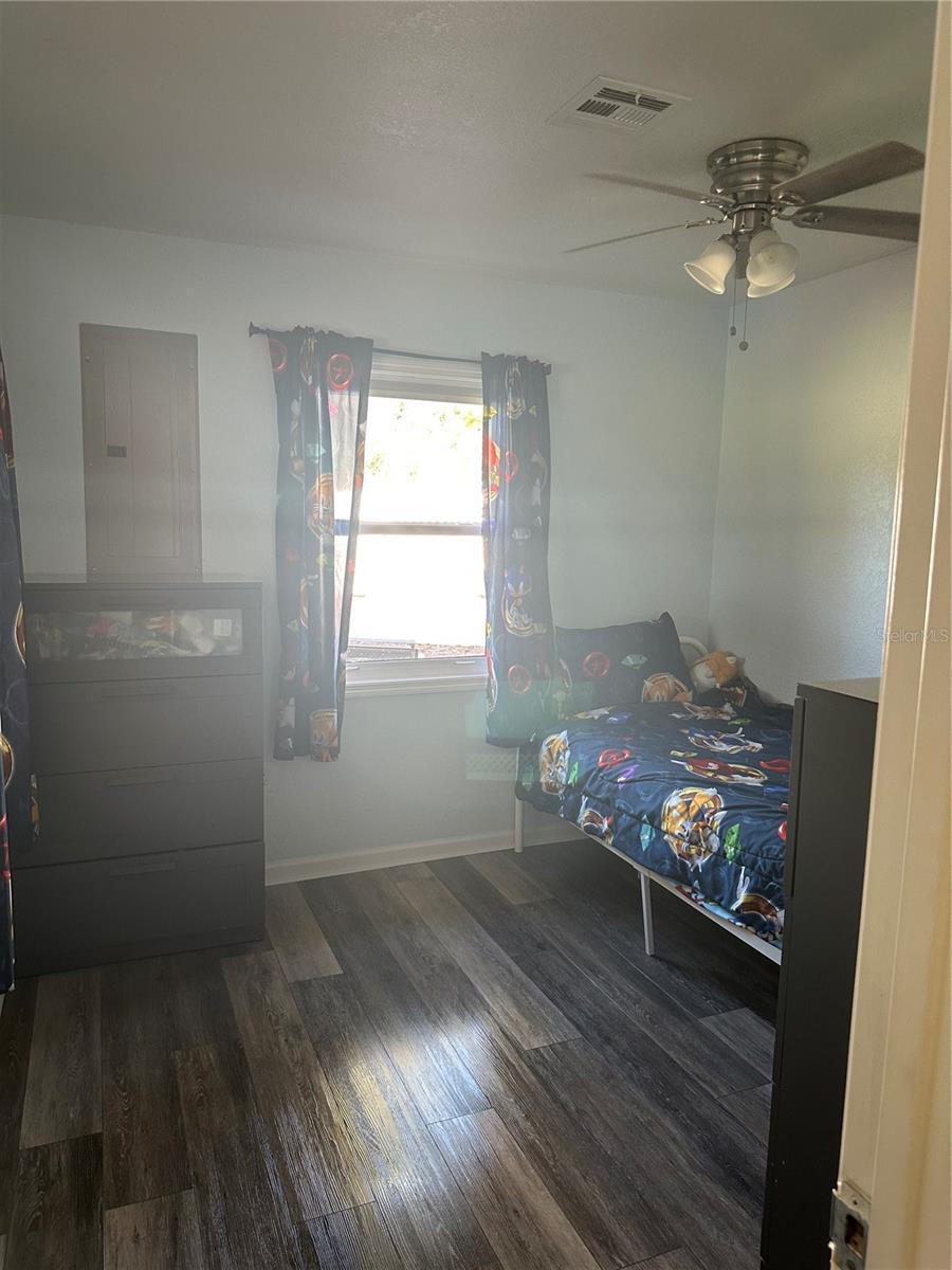 ENGLEWOOD GARDENS - Residential