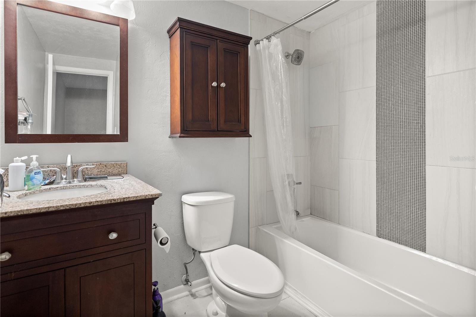 TREEHOUSE VILLAGE - Residential