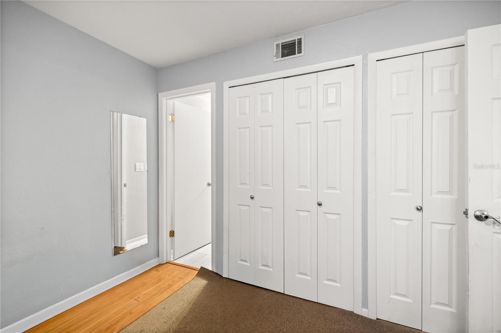 TREEHOUSE VILLAGE - Residential