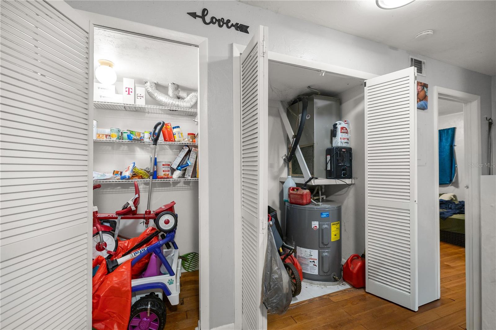 TREEHOUSE VILLAGE - Residential