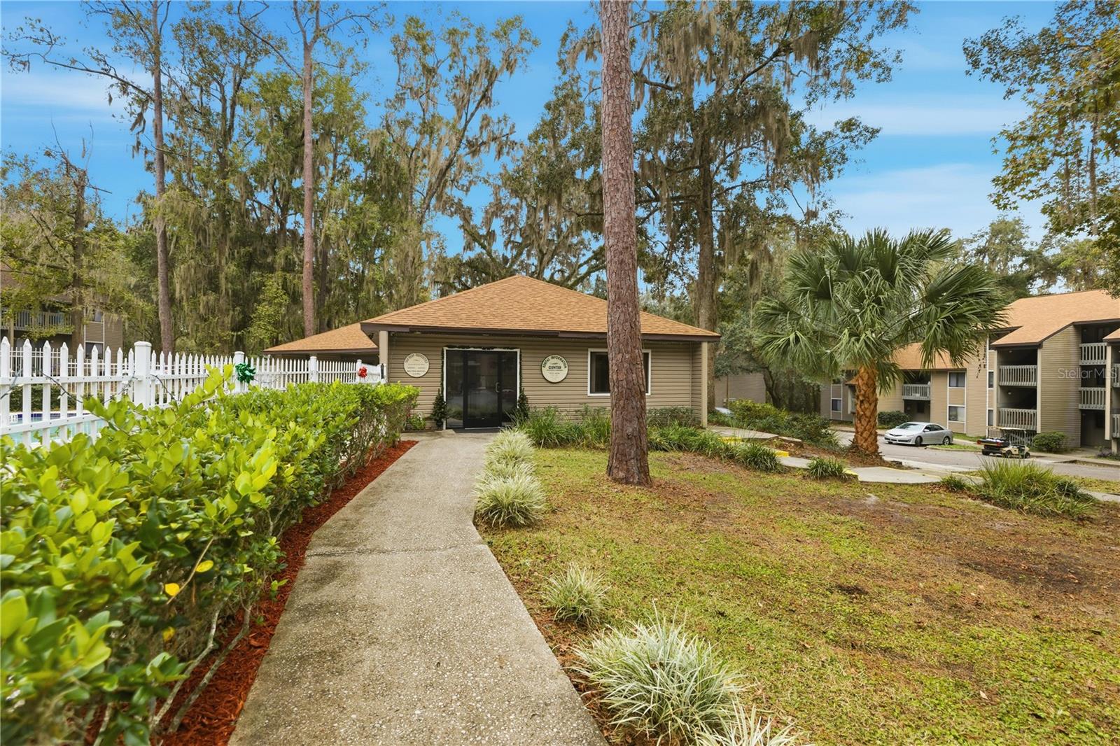 TREEHOUSE VILLAGE - Residential