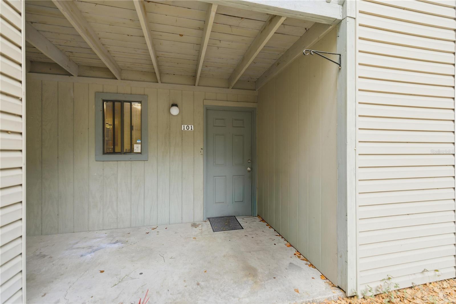 TREEHOUSE VILLAGE - Residential