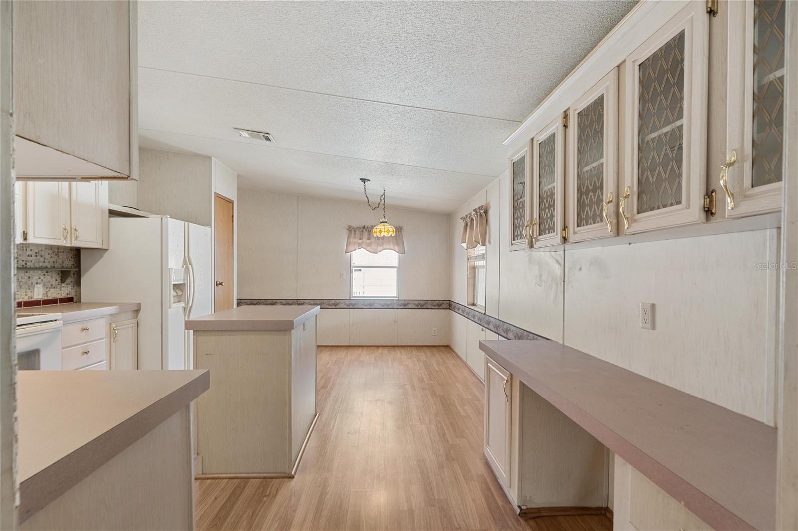 BUENA VISTA MANOR - Residential