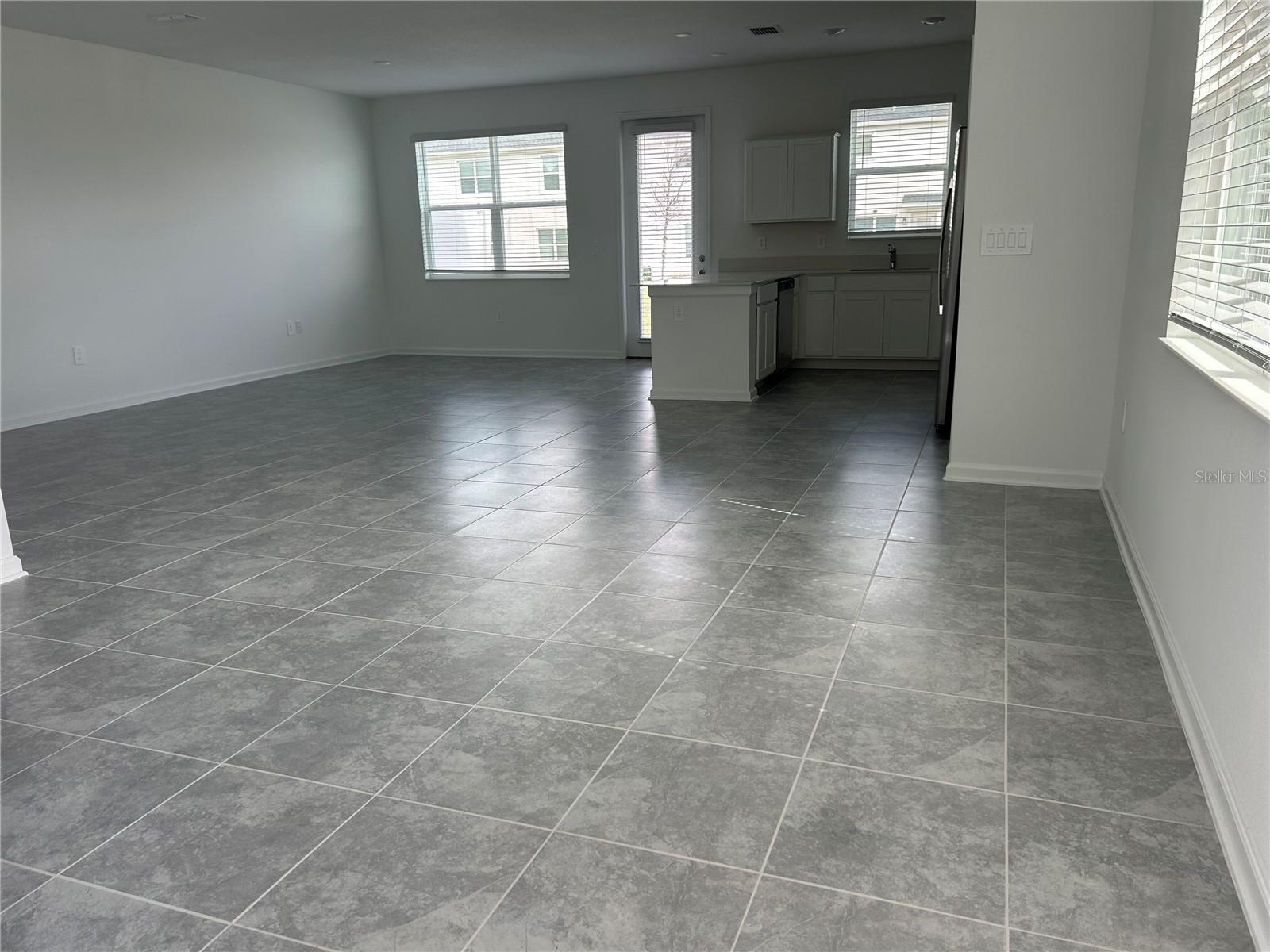 FOX NORTH - Residential Lease