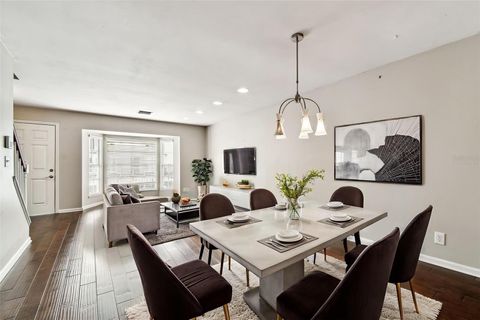 Photo of 609 S Glen Avenue #E, Tampa, FL 33609 (MLS # O6317565)