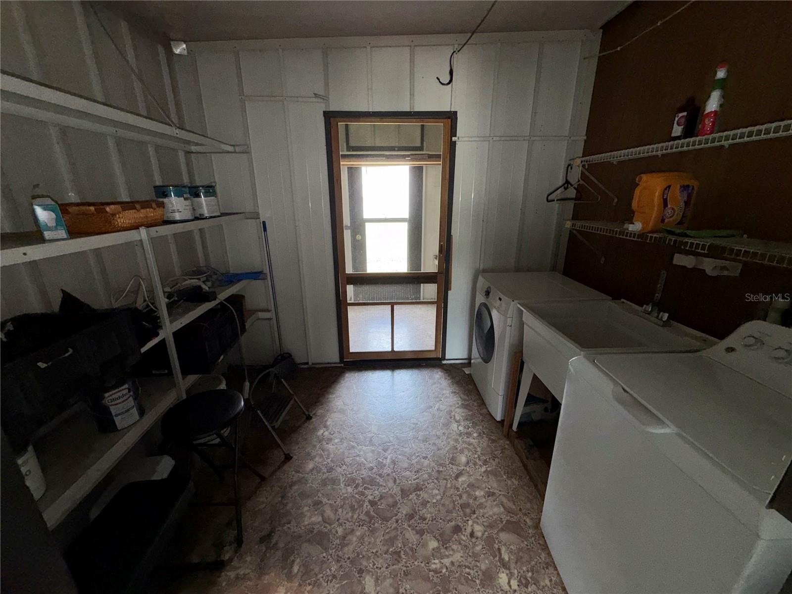 TIMBER LAKE ESTATES - Residential