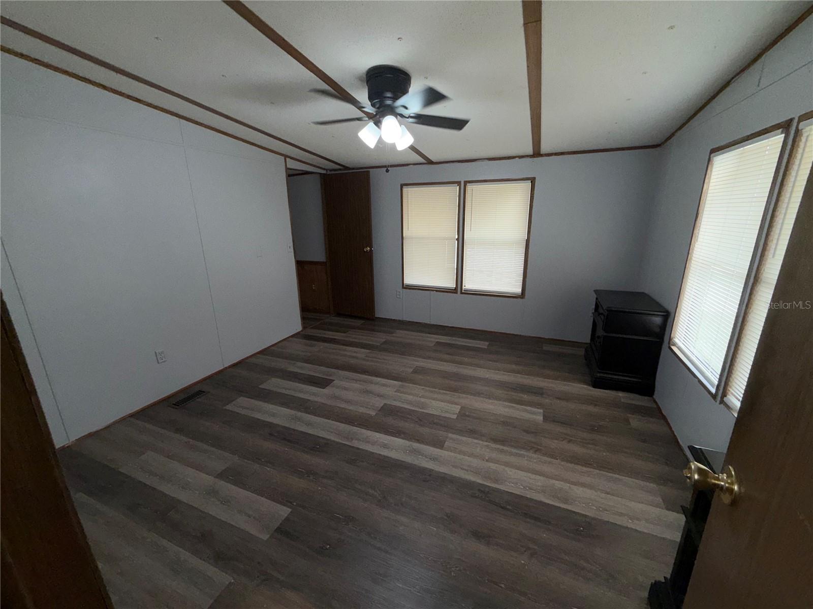 TIMBER LAKE ESTATES - Residential