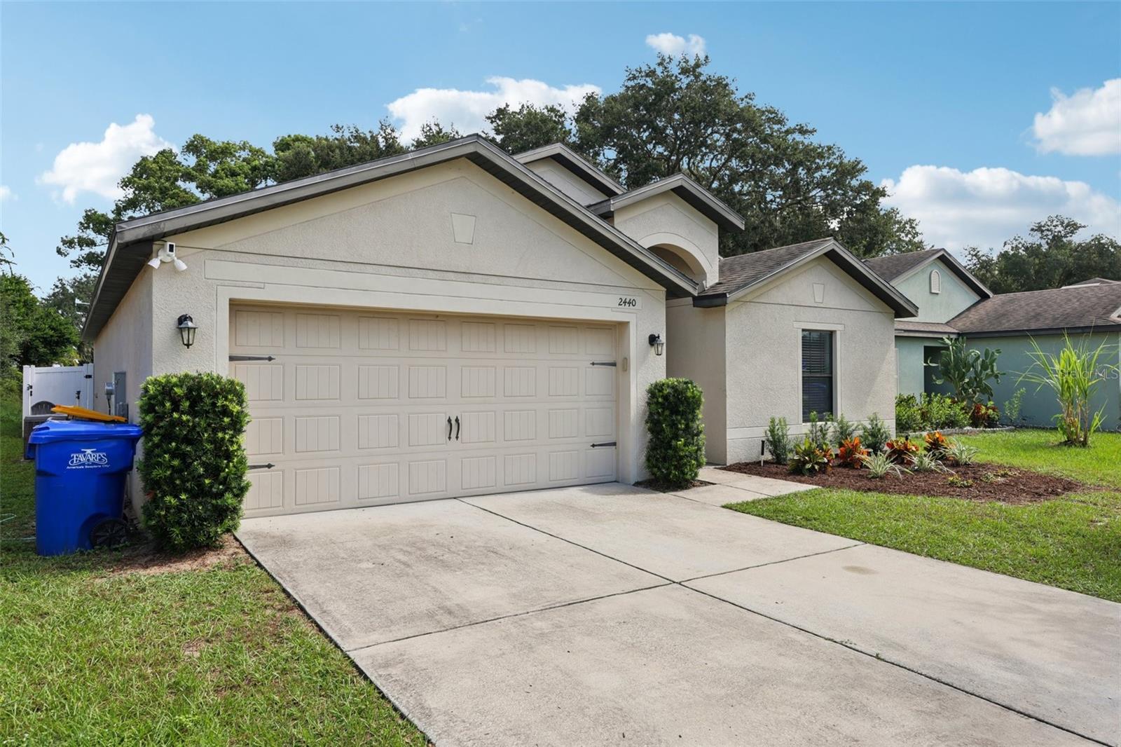 TAVARES CHELSEA OAKS SOUTH - Residential