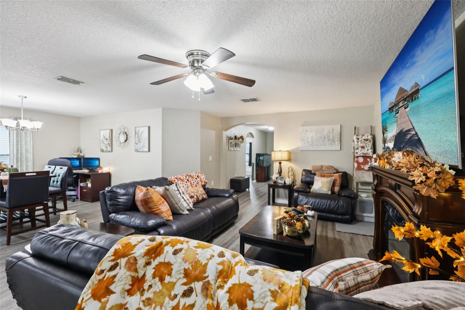 TAVARES CHELSEA OAKS SOUTH - Residential