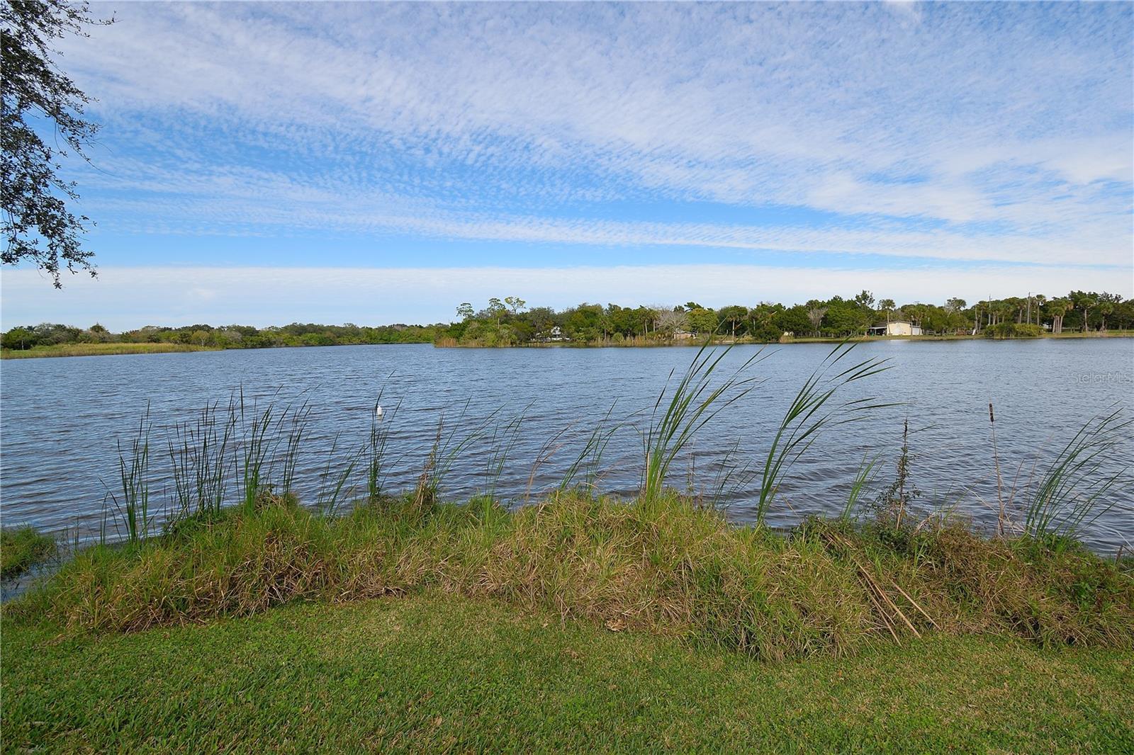 STONE LAKE ESTATES - Residential