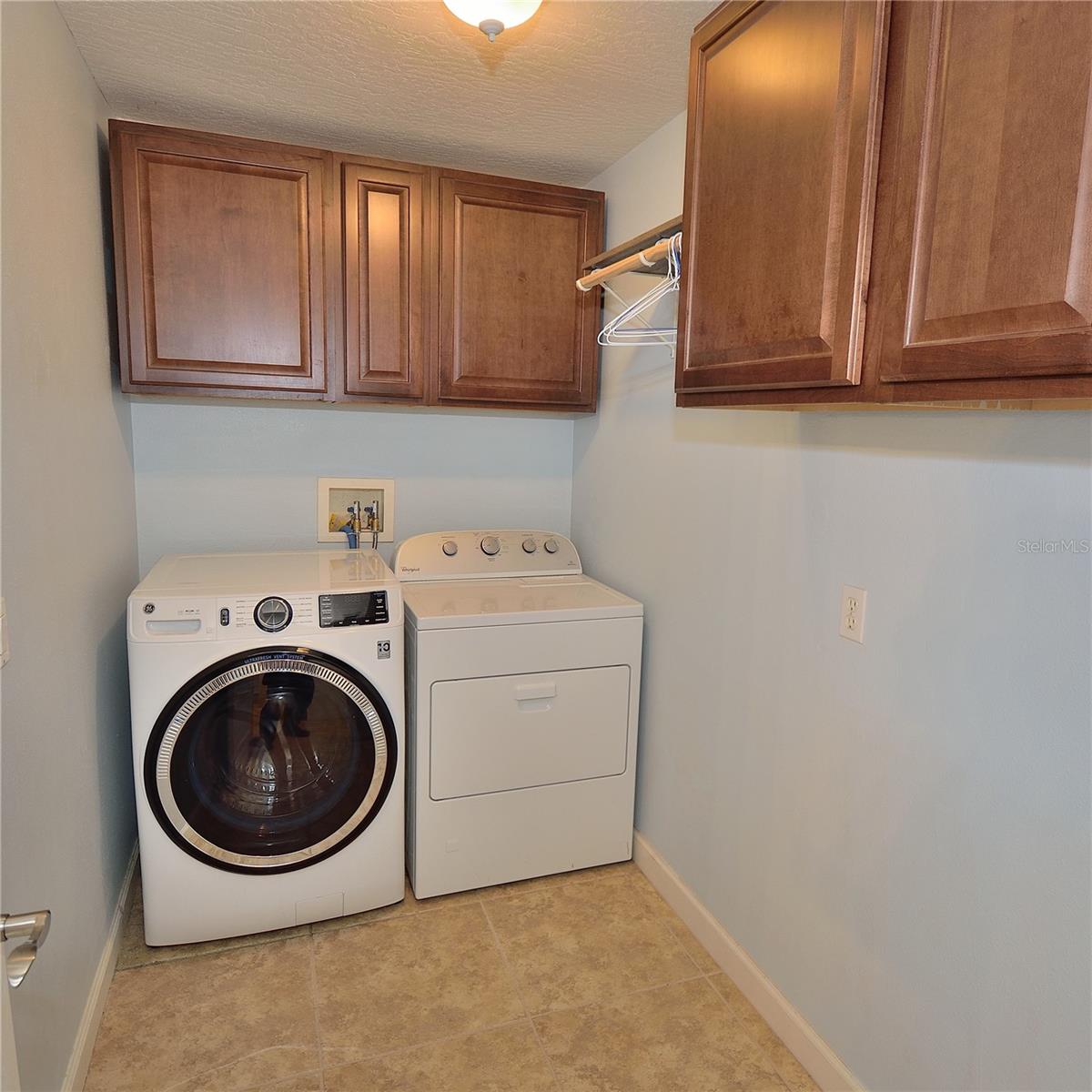 STONE LAKE ESTATES - Residential