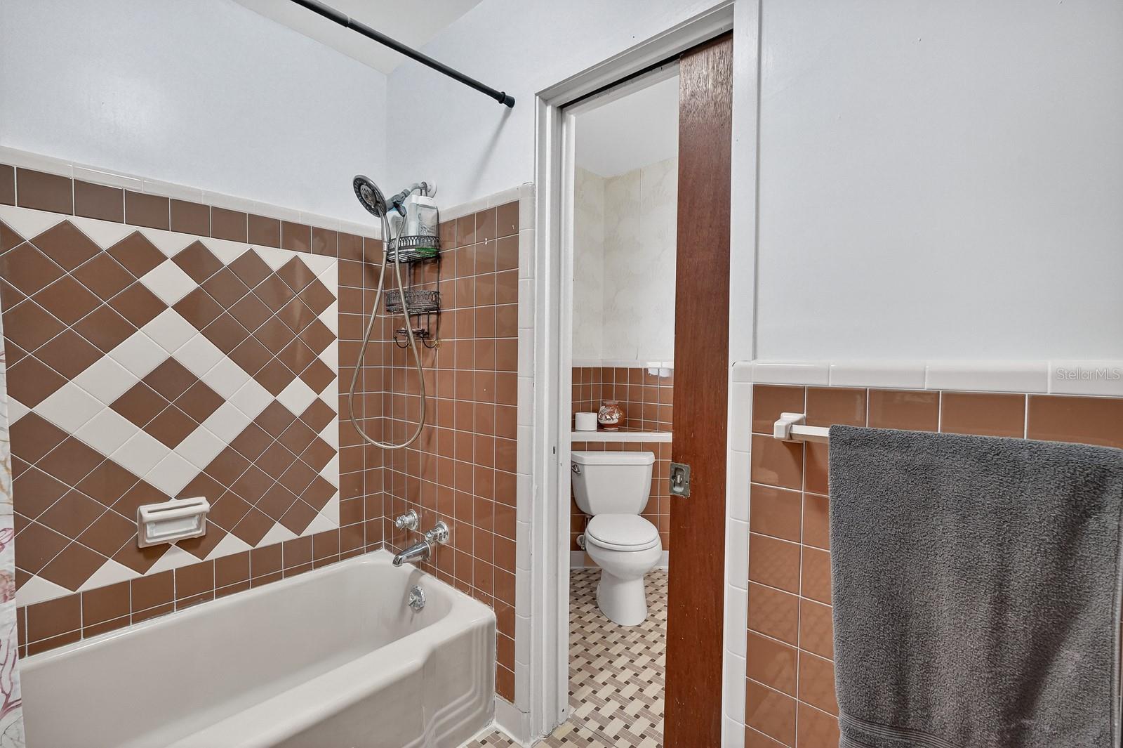 ORMOND TERRACE - Residential