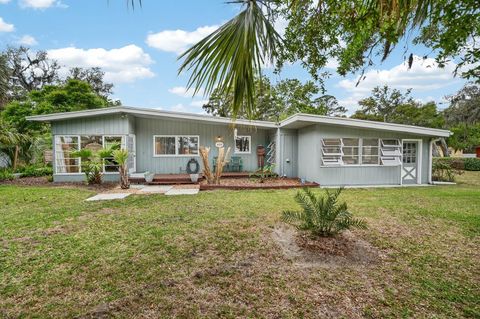 Photo of 436 N Beach Street, Ormond Beach, FL 32174 (MLS # FC317457)