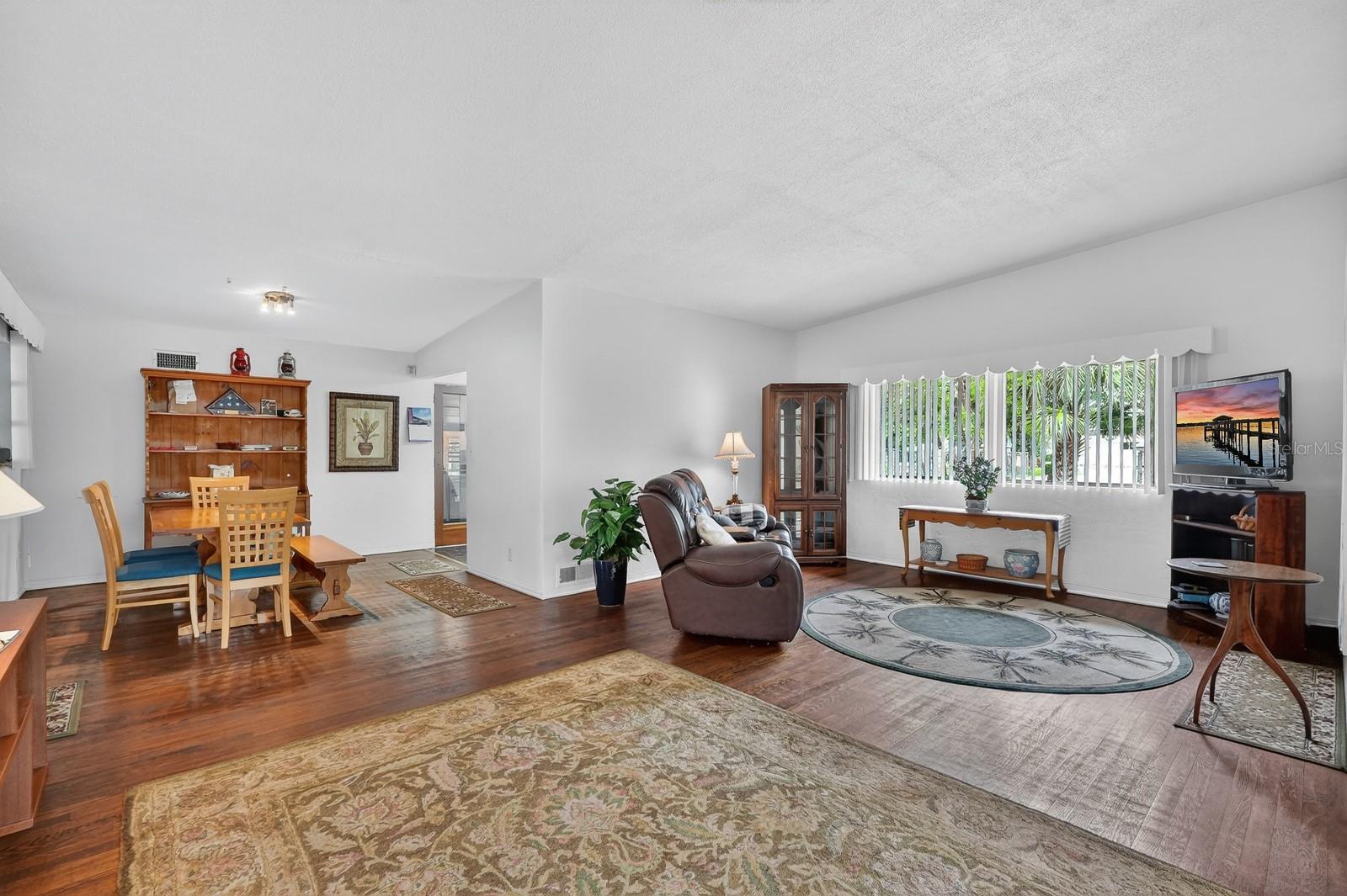 ORMOND TERRACE - Residential