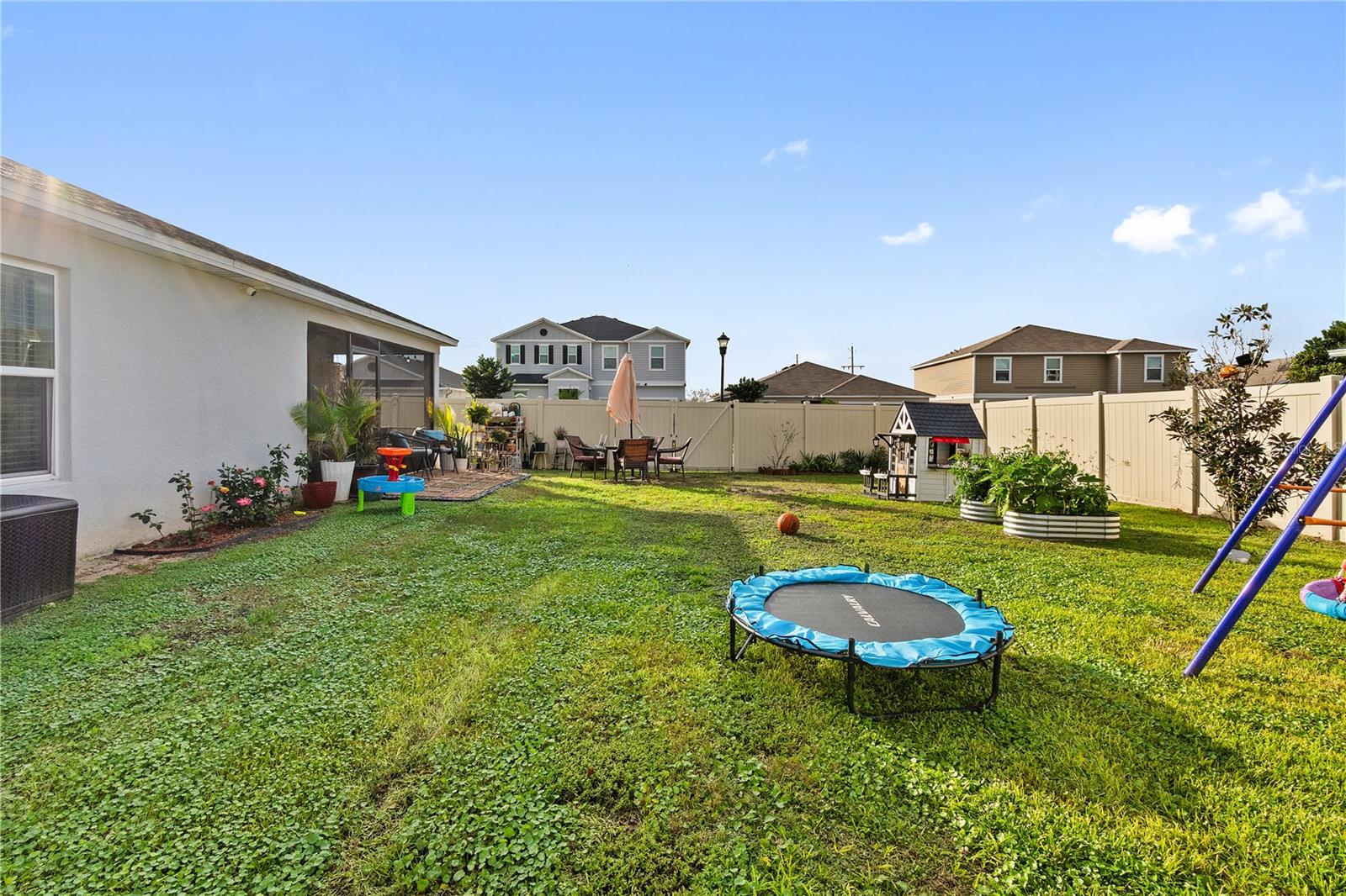 LAKE LUCERNE PH 2 & 3 - Residential