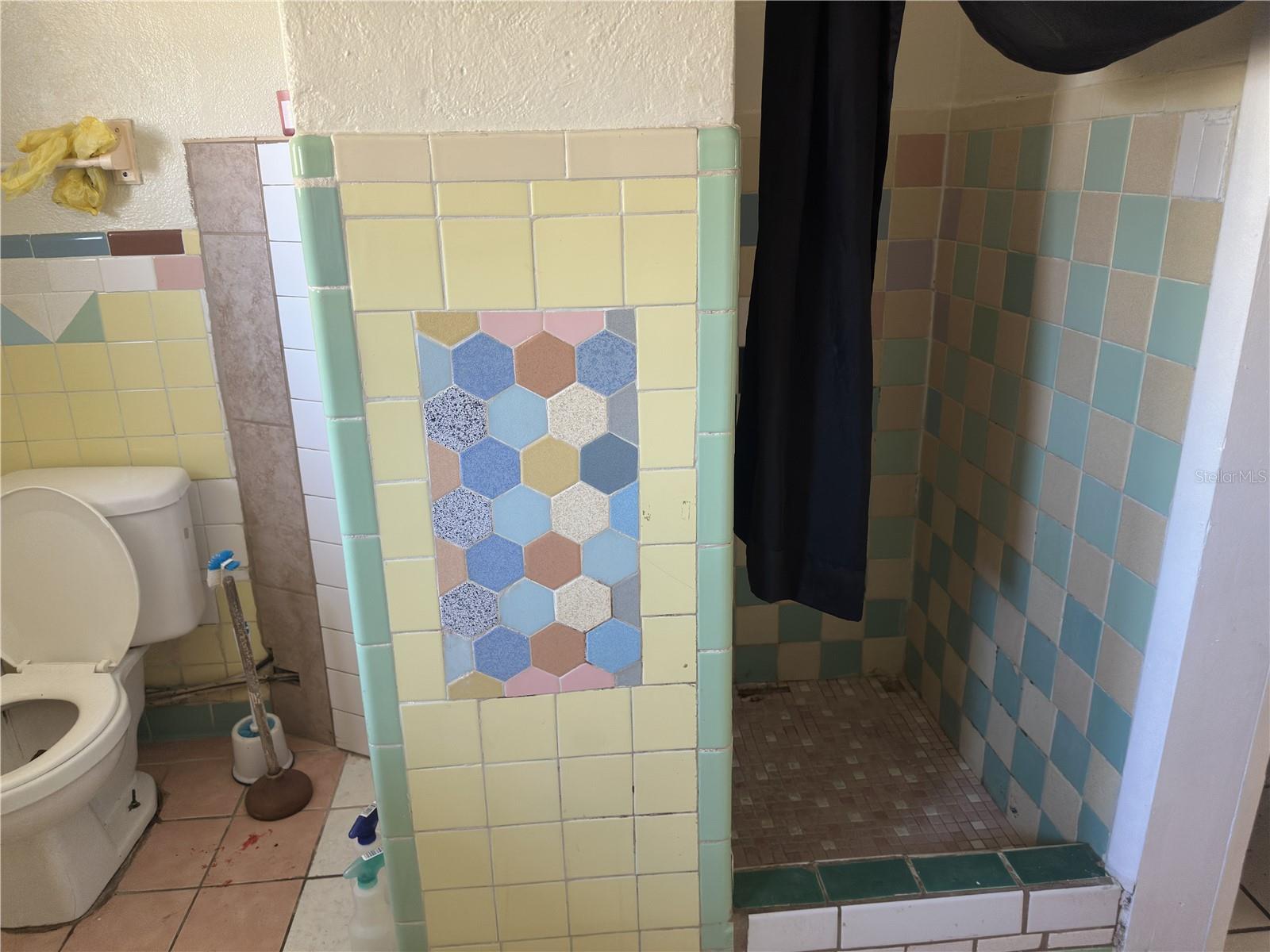 GLENDALE HEIGHTS - Residential