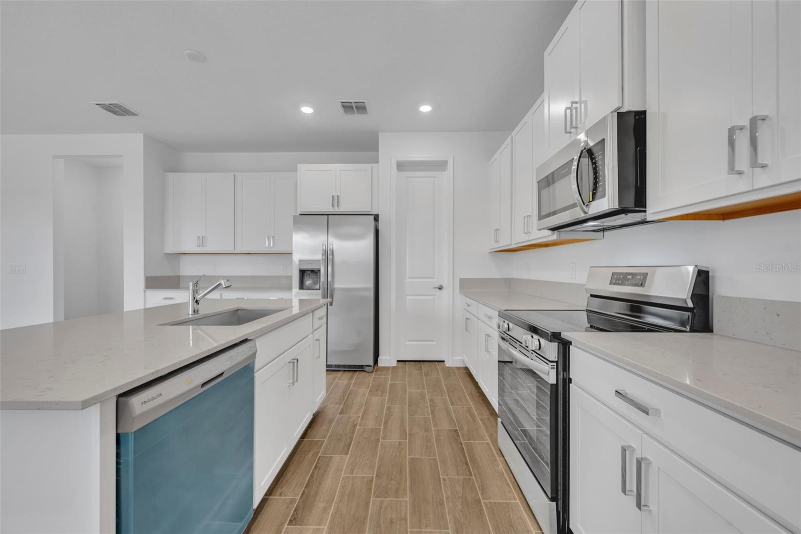 RIVERWOOD AT EVERLANDS - Residential