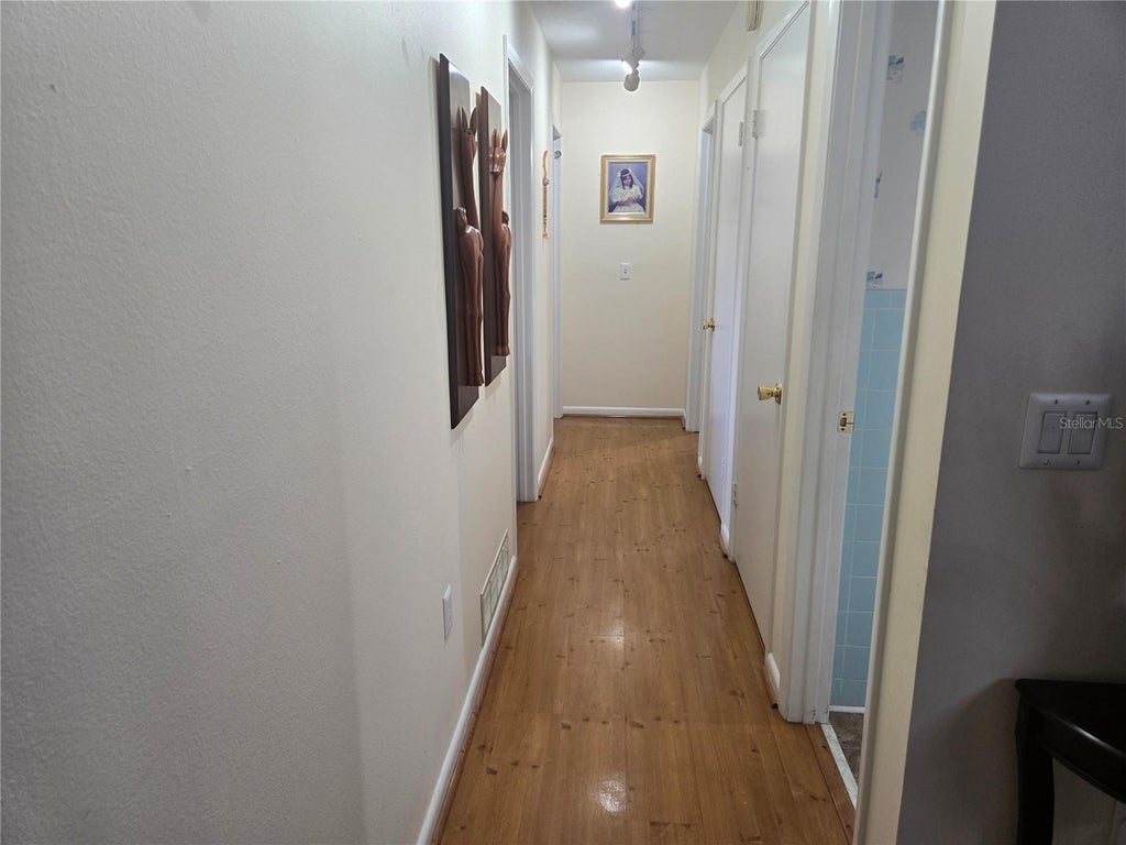 Photo of 3413 SE 33rd Avenue, Ocala, FL 34471 (MLS # OM734813)