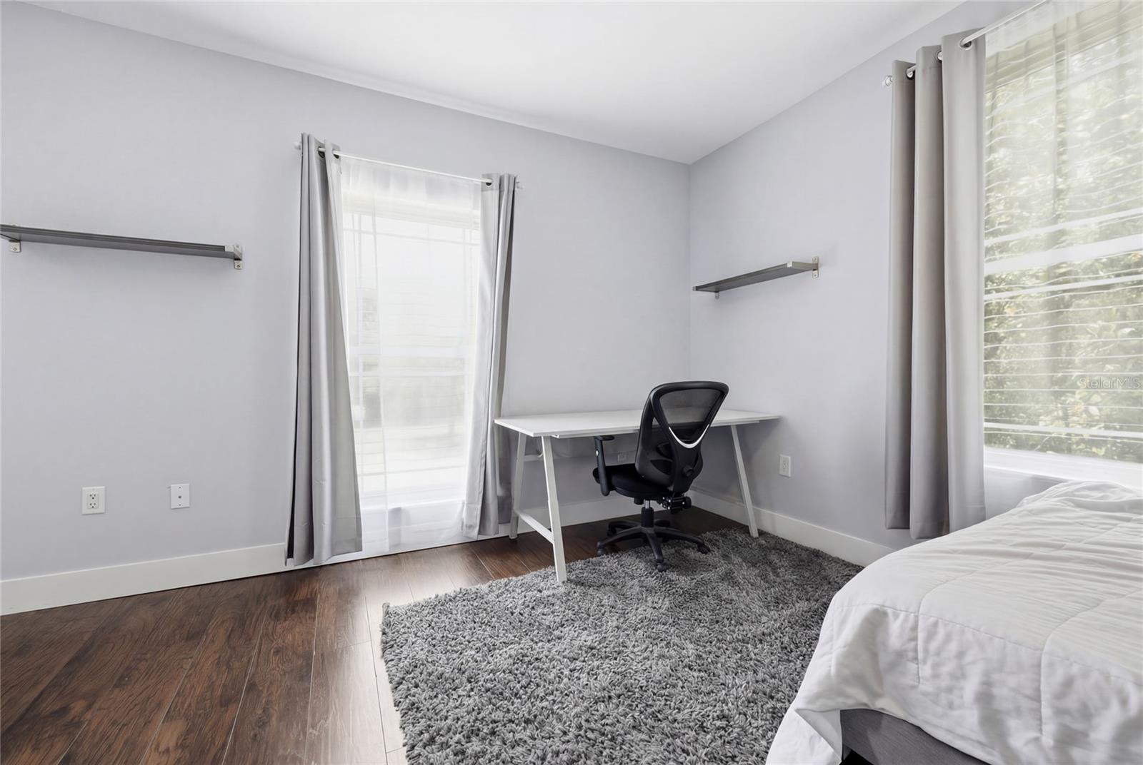 DOIG & ROBERTSONS ADDN-BLK 3,R.1 - Residential