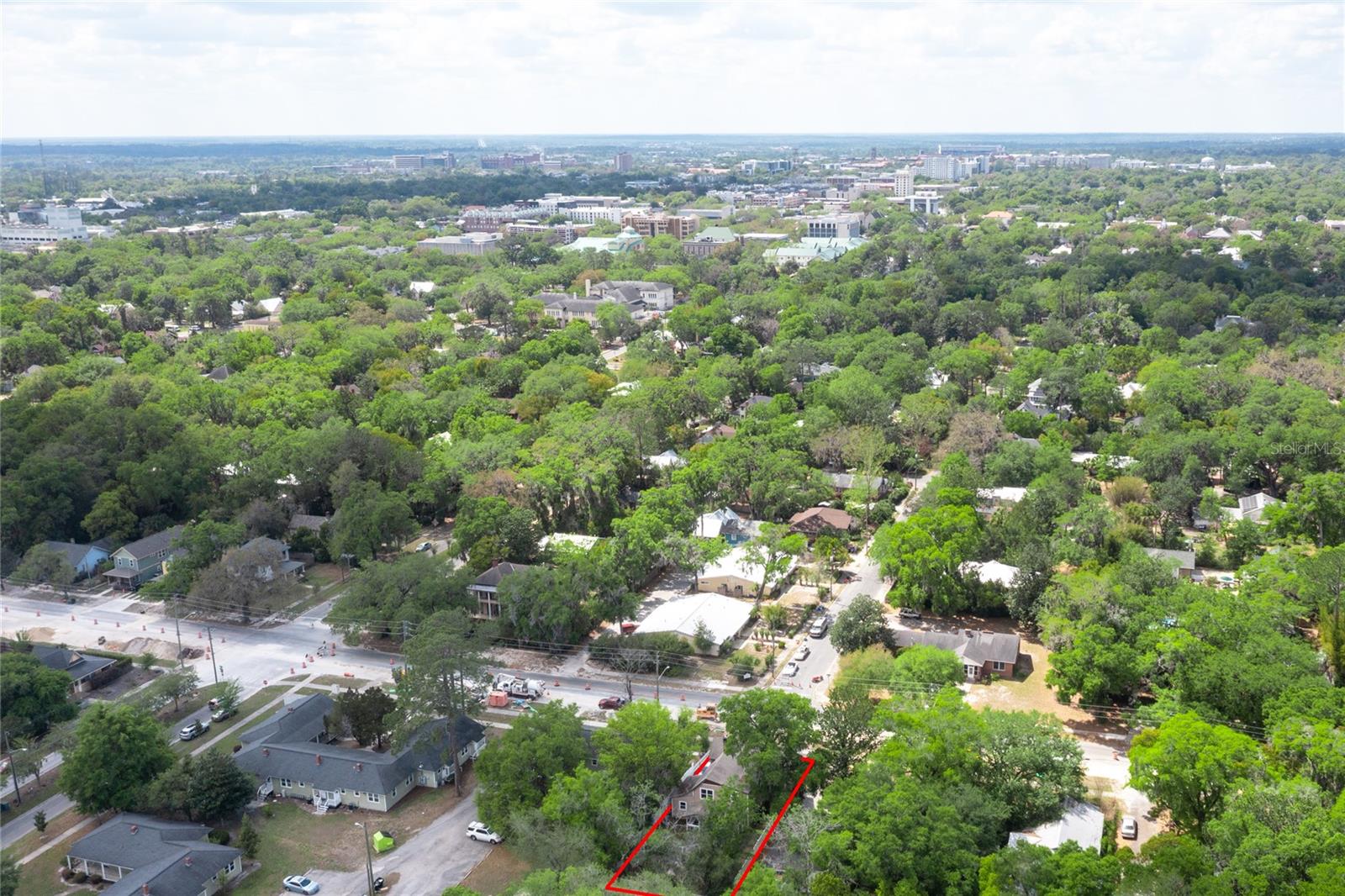 DOIG & ROBERTSONS ADDN-BLK 3,R.1 - Residential