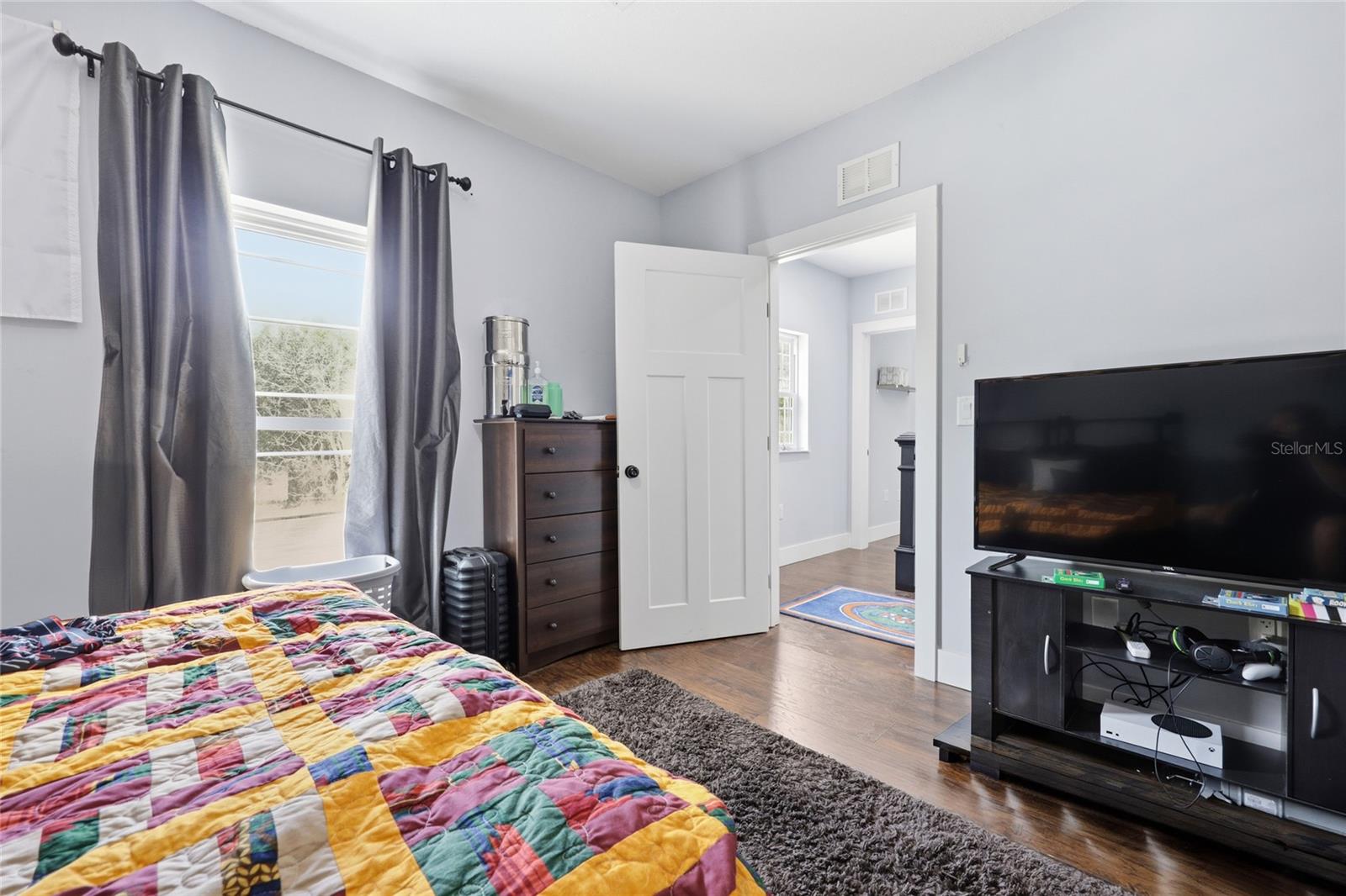 DOIG & ROBERTSONS ADDN-BLK 3,R.1 - Residential