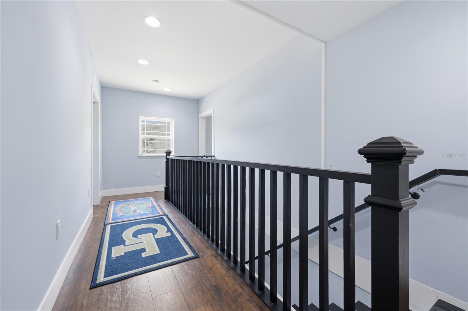 DOIG & ROBERTSONS ADDN-BLK 3,R.1 - Residential