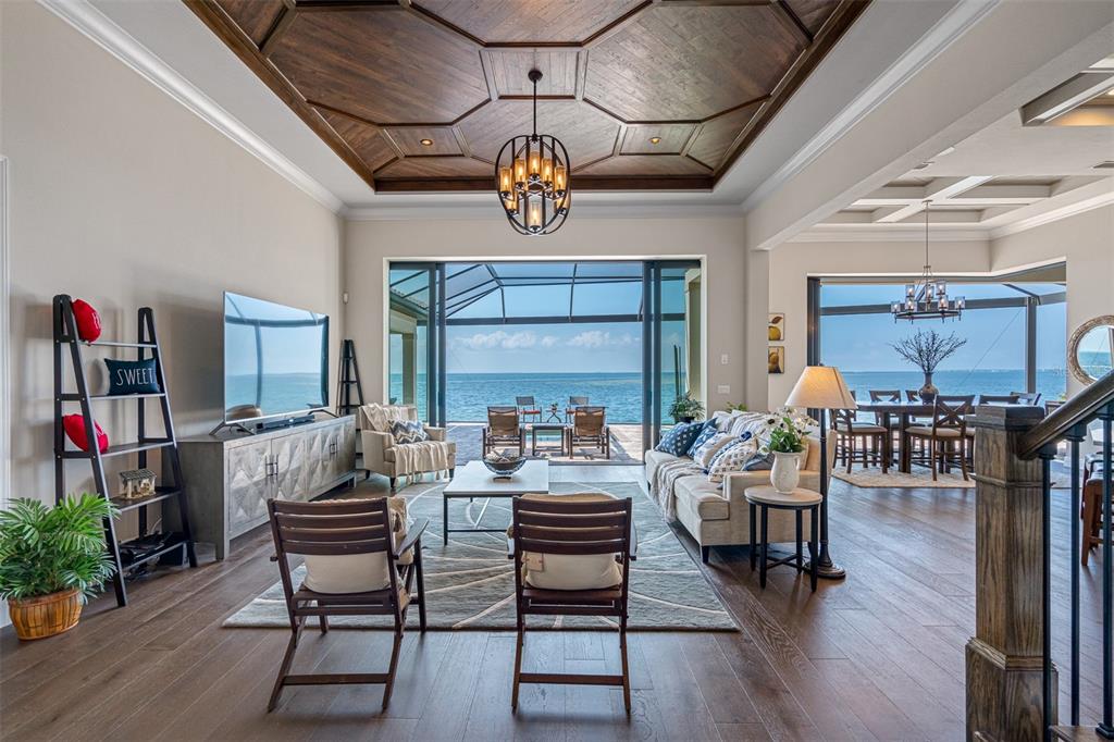 VENETIAN ISLES - - Residential