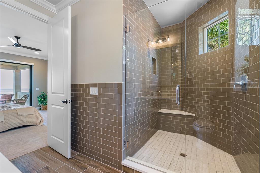 VENETIAN ISLES - - Residential