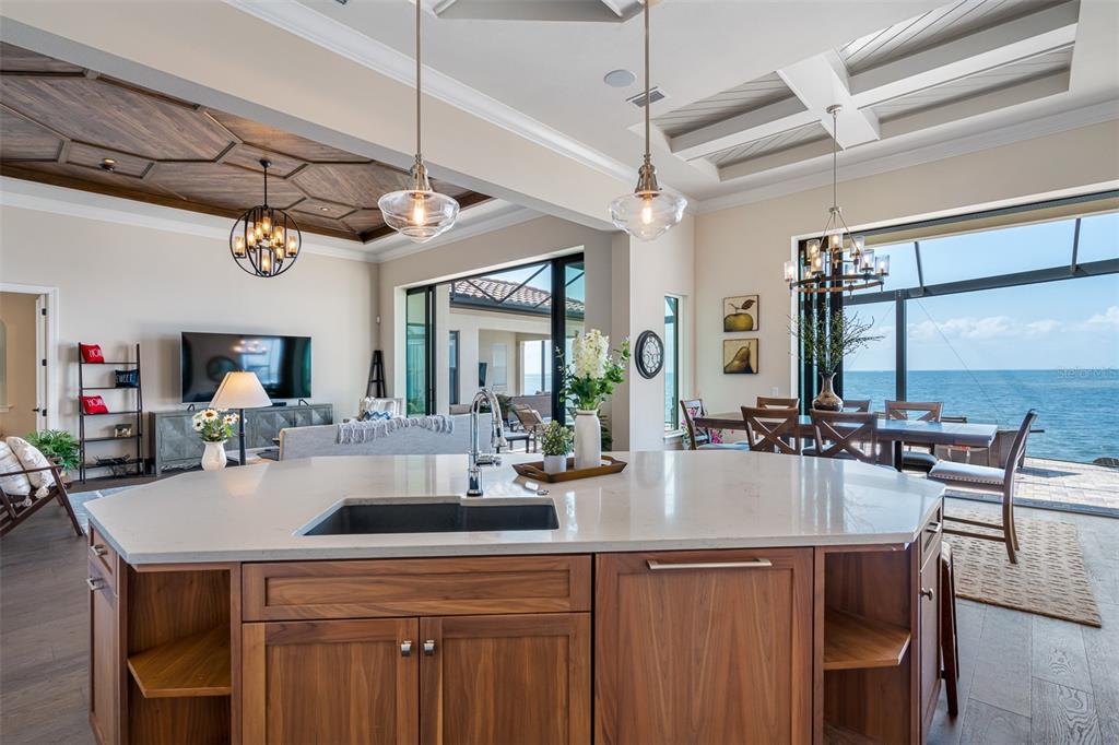 VENETIAN ISLES - - Residential