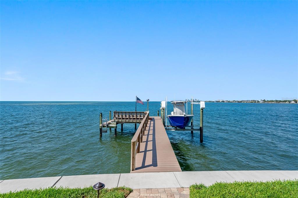 VENETIAN ISLES - - Residential