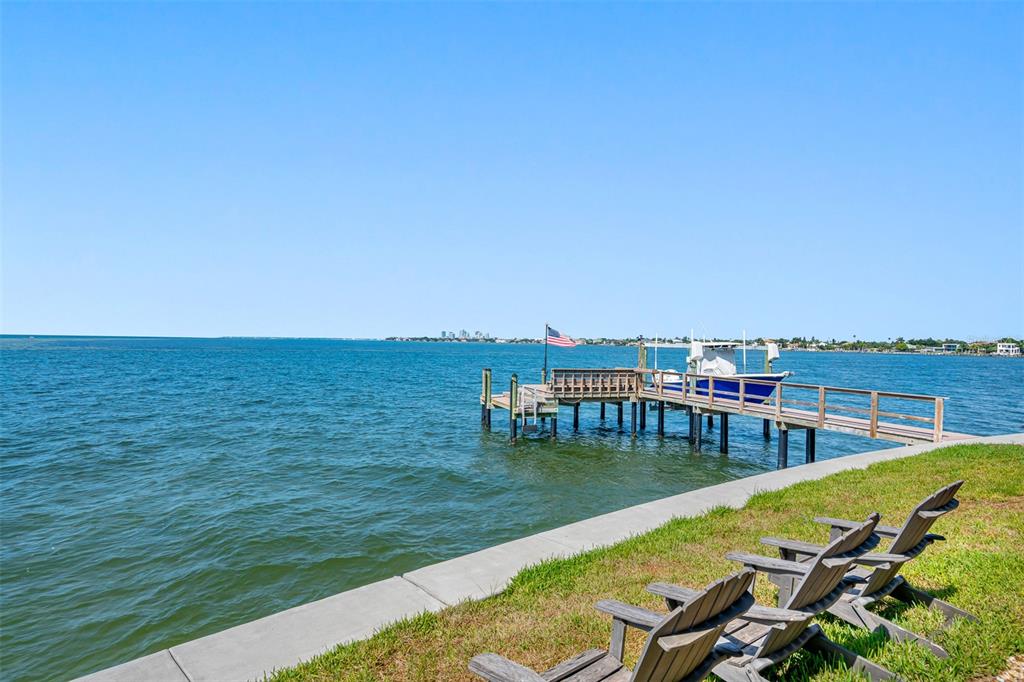 VENETIAN ISLES - - Residential