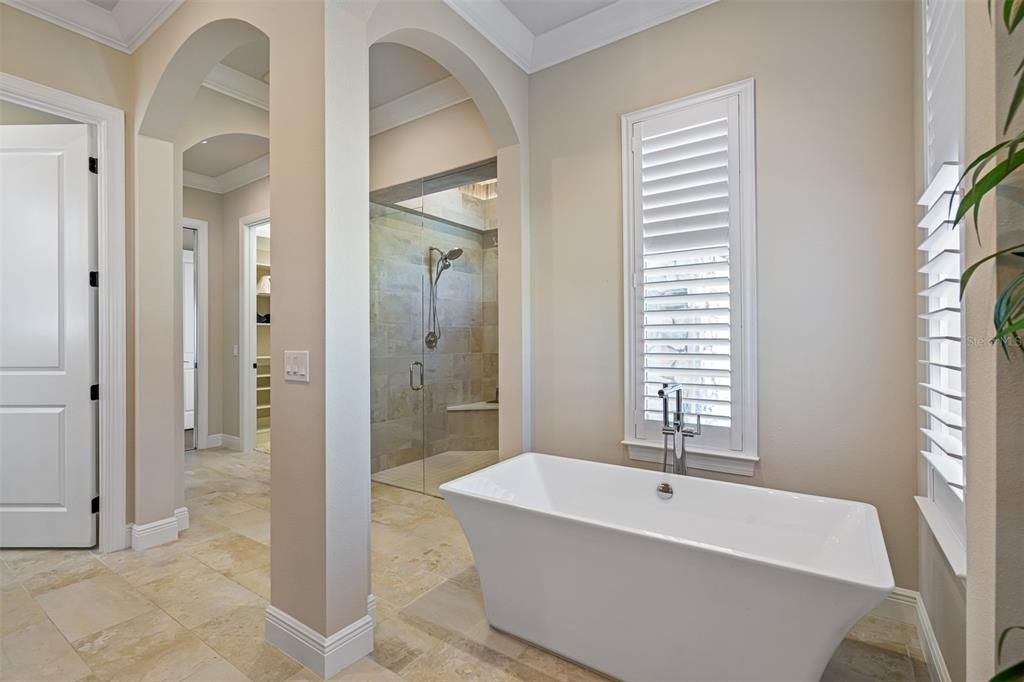 VENETIAN ISLES - - Residential