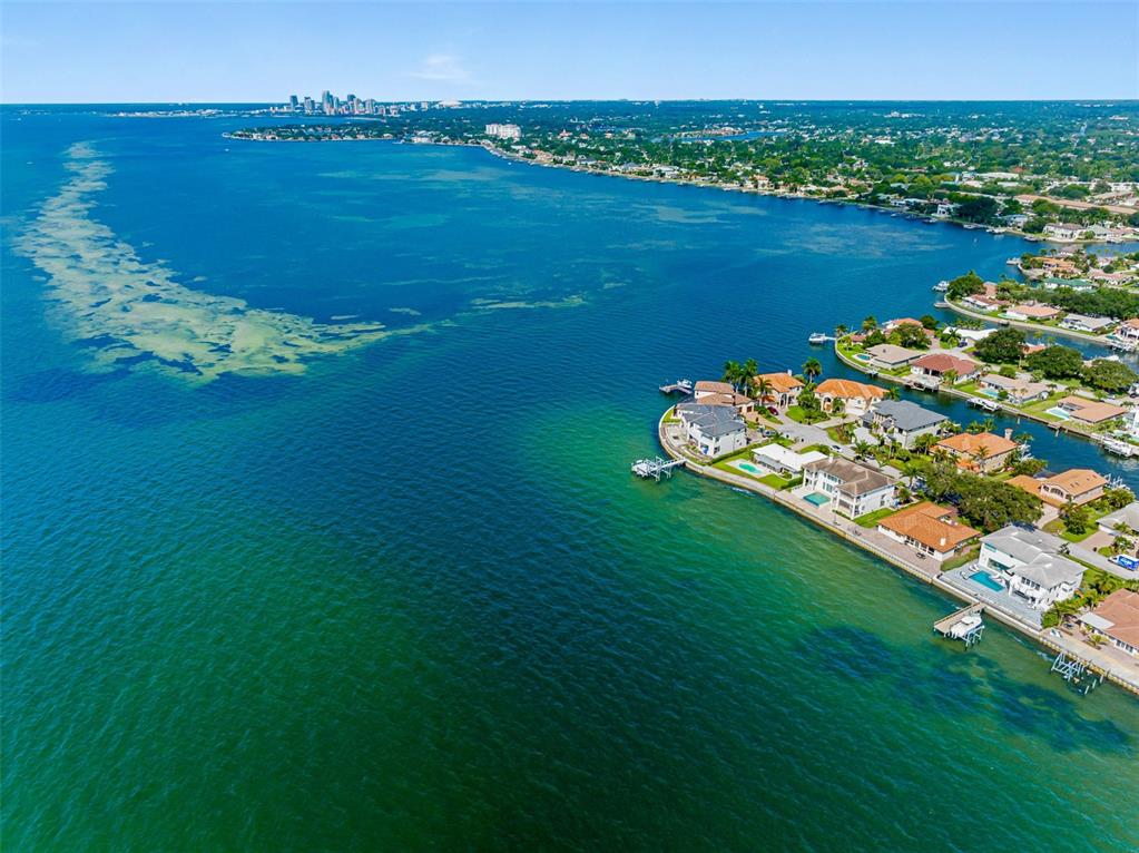 VENETIAN ISLES - - Residential