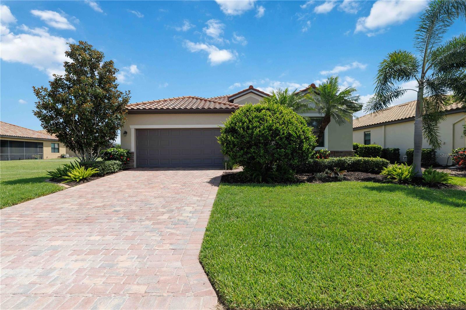 6907 QUIET CREEK DRIVE