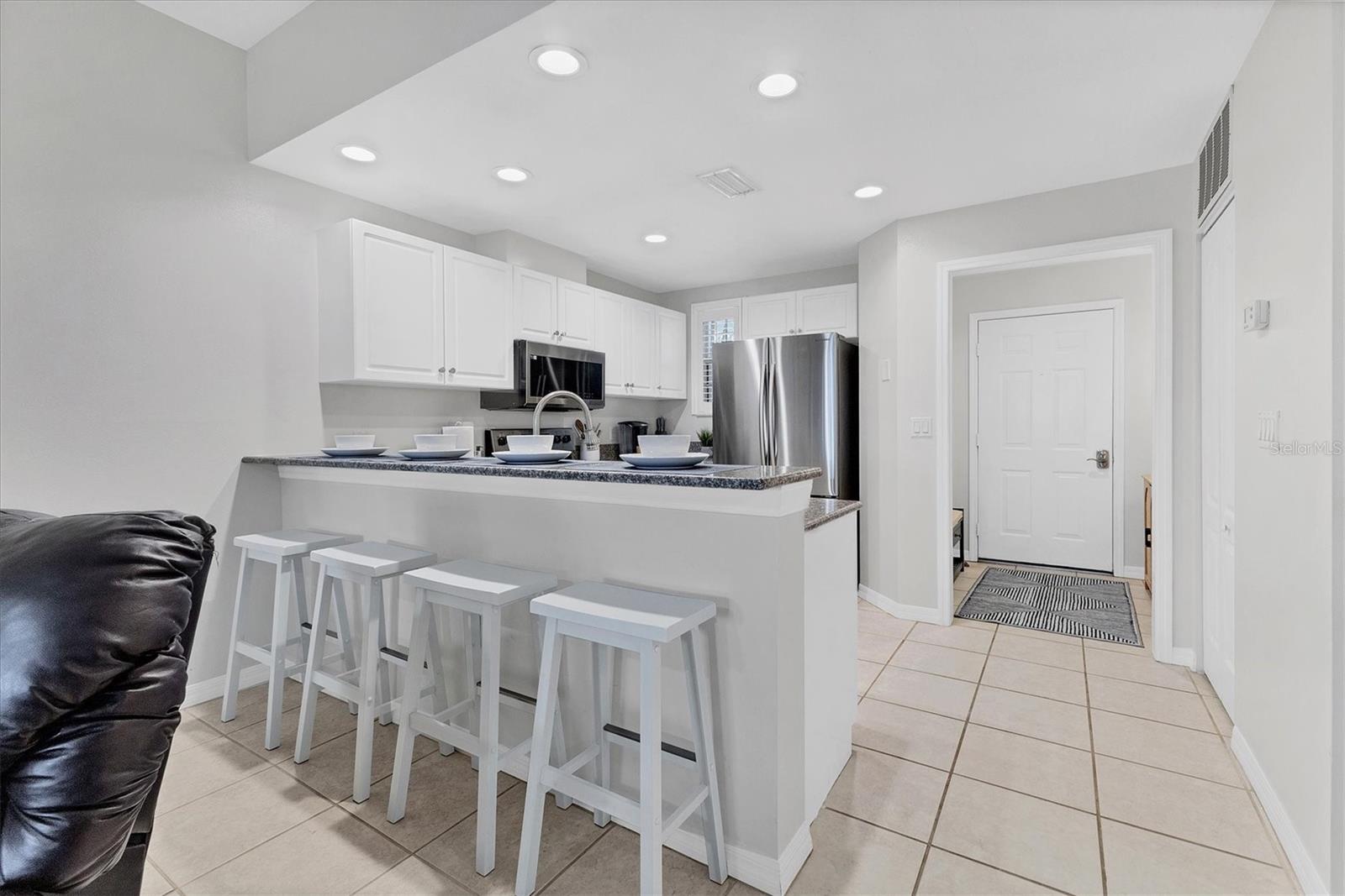 BOLLETTIERI RESORT VILLAS VI - Residential Lease