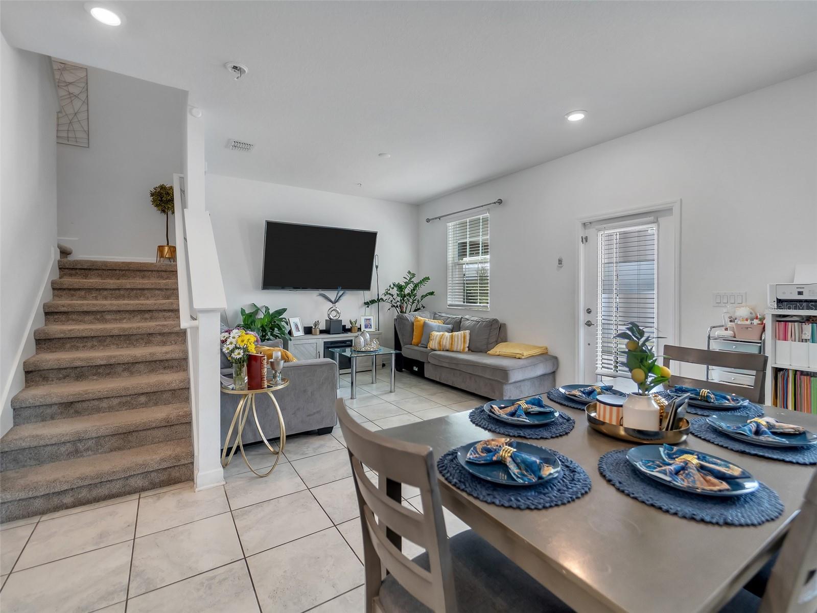 STOREY PK-PCL K PH 1 - Residential