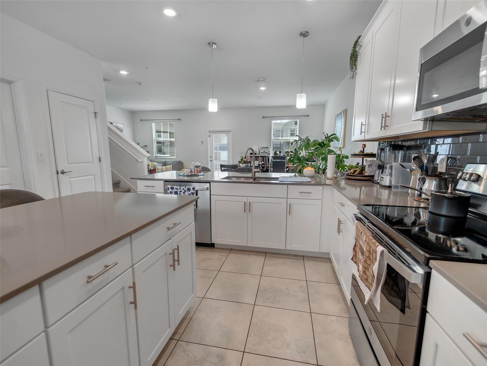 STOREY PK-PCL K PH 1 - Residential