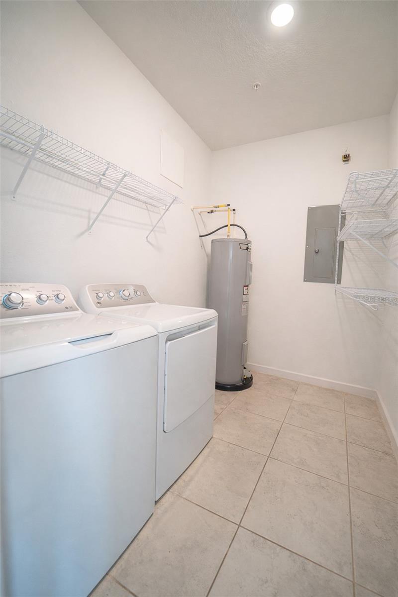 STOREY PK-PCL K PH 1 - Residential