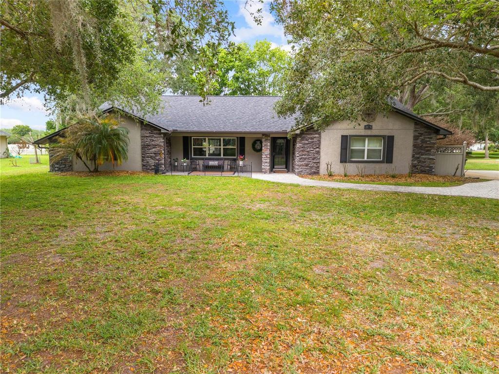 Photo of 2094 Camelot Boulevard, Saint Cloud, FL 34772 (MLS # O6399370)