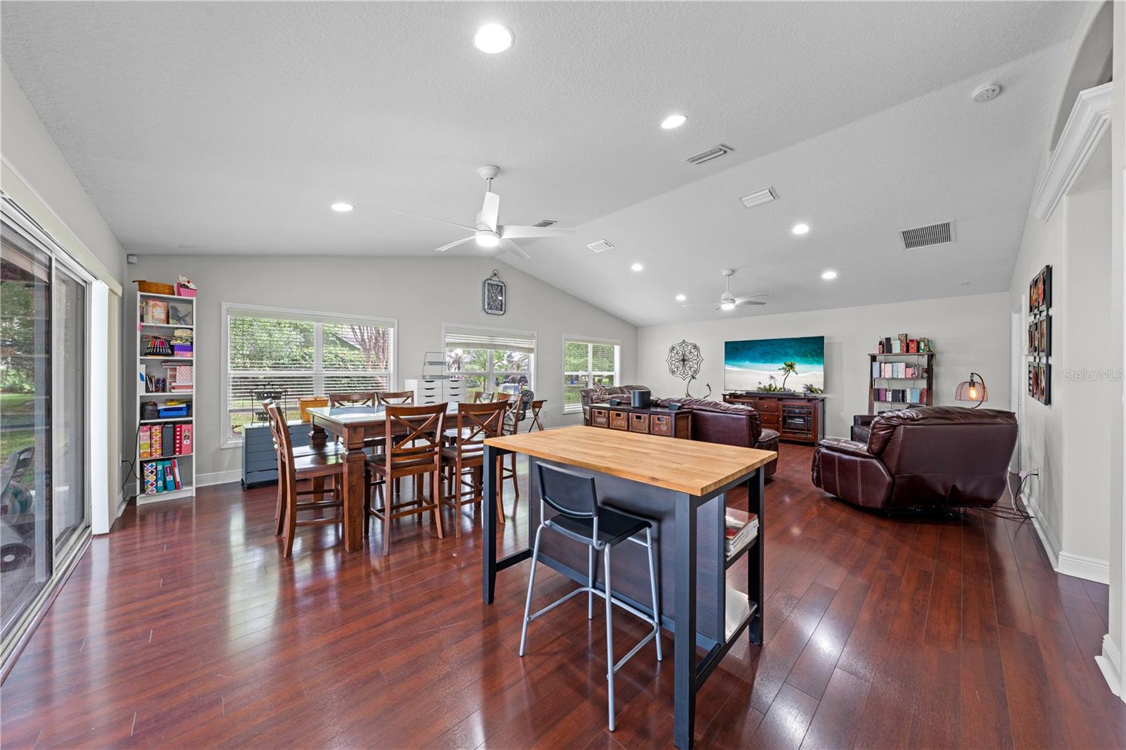 CAMELOT UNIT 1 - Residential